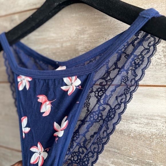 Victoria’s Secret String Bikini Panty - Picture 4 of 6